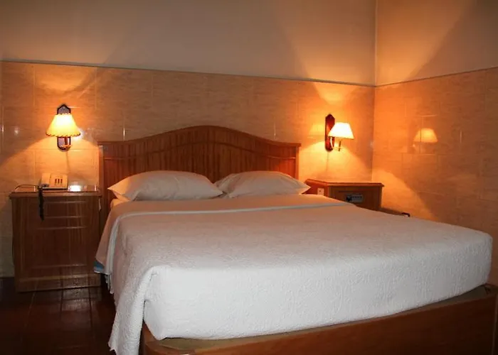 Portucalense Bed & Breakfast *