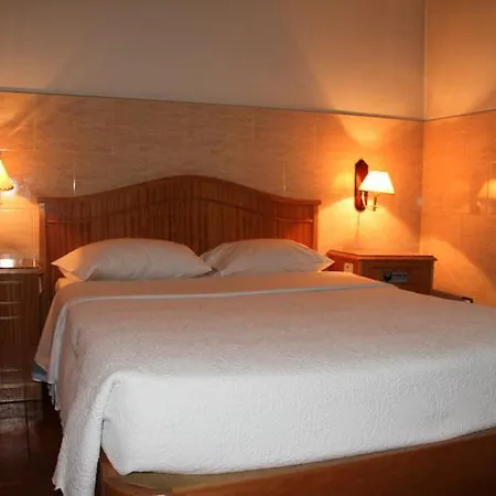 Portucalense Bed and Breakfast *