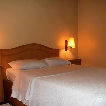 Bed and Breakfast Portucalense *