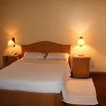 Portucalense Bed and breakfast *